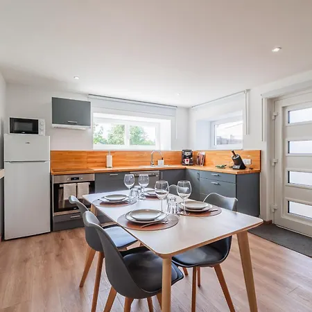 Moderne Avec Parking Gratuit Appartement *